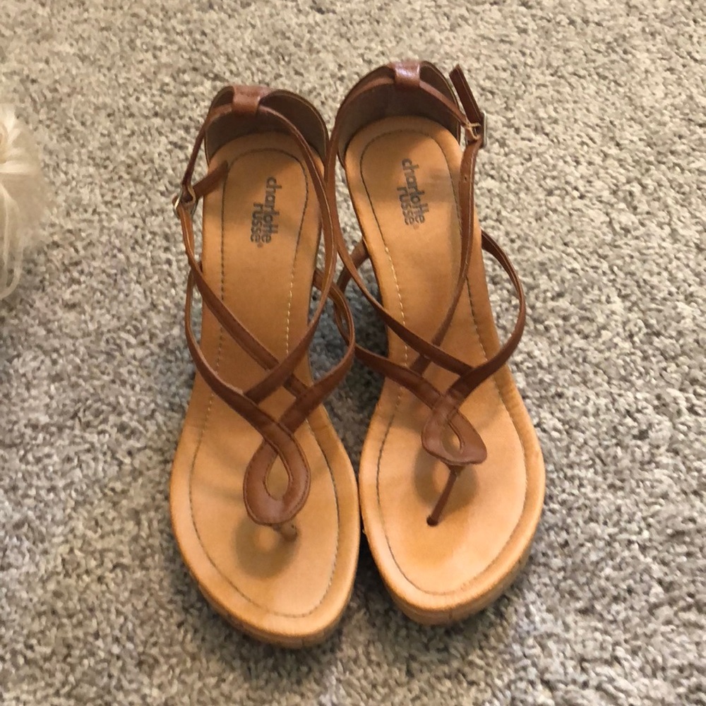 Size 10 wedges